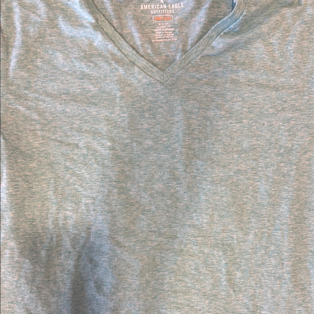 American Eagle Light Blue/Green V-Neck T-Shirt. Mens size Small - Picture 2 of 7